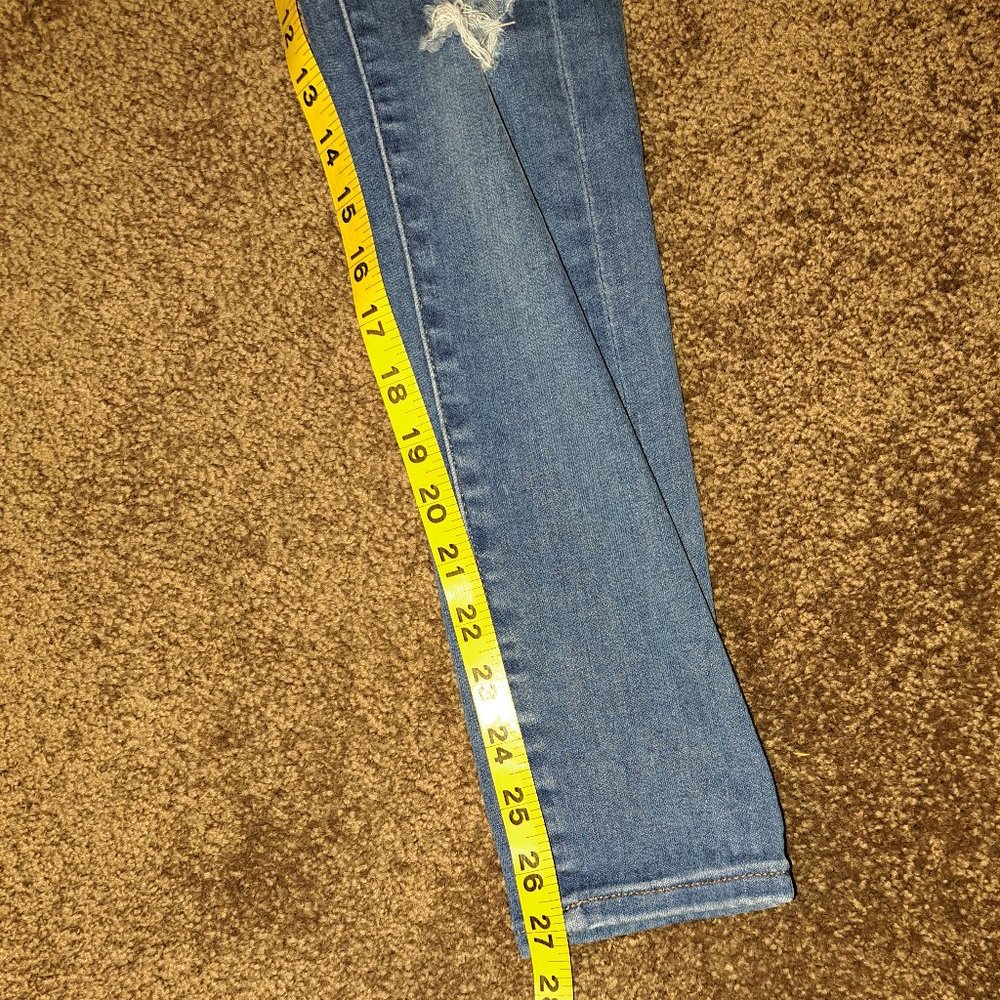 Express Skinny High Rise Distressed Jeans size 2R - Picture 8 of 12
